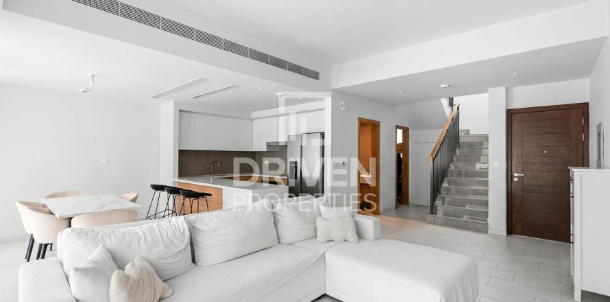 Villa i Dubai Land, Dubai, Emiratene 3 soverom, 163.6 kvm nr. 756265