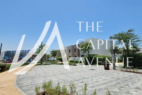 Villa para arrendamento em Yas Island, Abu Dhabi, EAU 4 quartos, 315 m2 № 681235 - foto 1