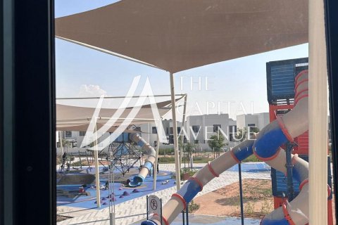 Villa para arrendamento em Yas Island, Abu Dhabi, EAU 4 quartos, 315 m2 № 681235 - foto 18