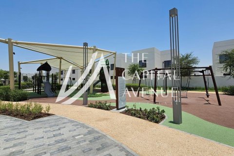 Villa para arrendamento em Yas Island, Abu Dhabi, EAU 4 quartos, 315 m2 № 681235 - foto 24