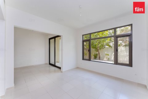 Vila v Reem, Dubai, SAE 4 spálne, 289.4 m2 č. 740851 - Fotografia 3