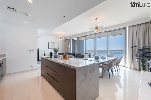 Apartament na sprzedaż w Dubai Harbour, Dubai, ZEA 3 sypialnie, 187.7 mkw., nr 719003 - zdjęcie 8