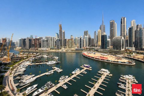 Appartamento in affitto a Business Bay, Dubai, EAU 2 camere da letto, 123.6 mq. № 719006 - foto 2