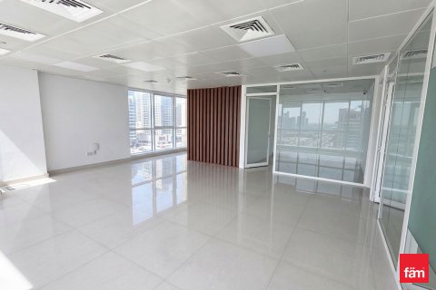 Escritório para arrendamento em Dubai, EAU 102 m2 № 719001 - foto 2