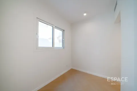 Villa in The Springs, Dubai, UAE 2 bedrooms, 153 sq.m. № 737742 - photo 9