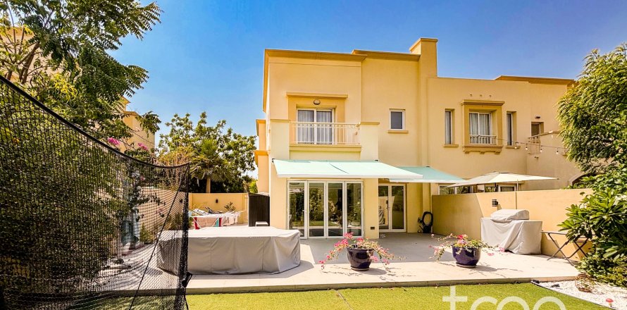 Huvila The Springs, Dubai, Arabiemiraatit 3 makuuhuonetta, 208.66 m2 № 739230