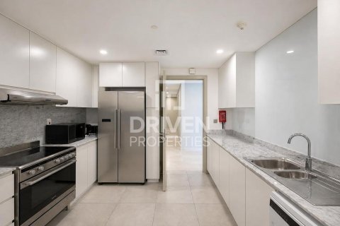 Appartamento in vendita a Umm Suqeim, Dubai, EAU 4 camere da letto, 273.41 mq. № 742830 - foto 19