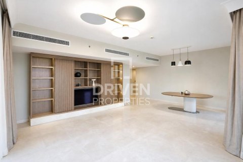 Appartamento in vendita a Umm Suqeim, Dubai, EAU 4 camere da letto, 273.41 mq. № 742830 - foto 5