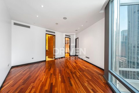 Apartment in Downtown Dubai (Downtown Burj Dubai), UAE 1 bedroom, 105.26 sq.m. № 742835 - photo 5