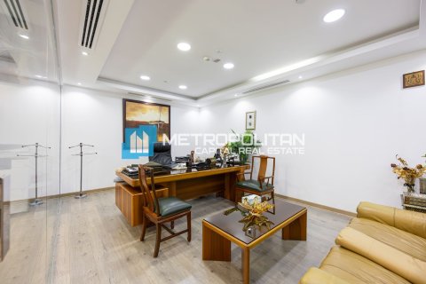 Снять в аренду офис в Аль-Рим, Абу-Даби, ОАЭ 168.8м2, № 679506 - фото 4