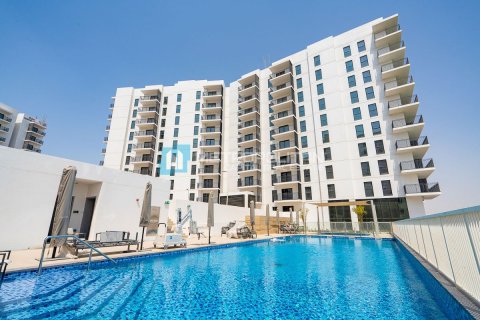 Apartment til leje i Yas Island, Abu Dhabi, UAE 2 soveværelser, 100.2 kvm № 679508 - foto 2