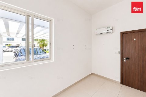 Řadový dům v Dubai, SAE 4 ložnice, 311.2 m² Č.: 709955 - fotografie 22