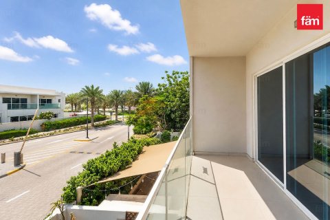 Řadový dům v Dubai, SAE 4 ložnice, 311.2 m² Č.: 709955 - fotografie 14