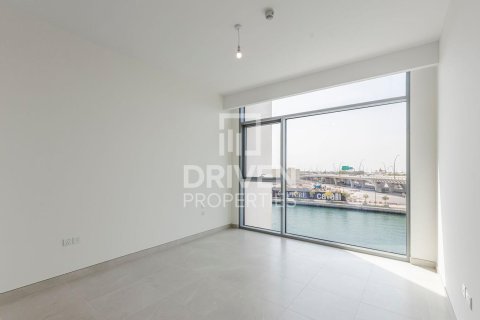 Apartament në Al Wasl, Dubai, Emiratet e Bashkuara Arabe 2 dhoma gjumi, 123.56 m2. № 761848 - Foto 13