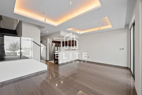 Зняти в оренду таунхаус в DAMAC Hills (Akoya by DAMAC), Дубай, ОАЕ 4 кімнати, 316м2, № 681730 - фото 12