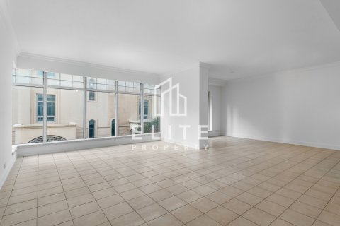 Appartamento in affitto a Dubai Marina, Dubai, EAU 3 camere da letto, 216 mq. № 681727 - foto 16