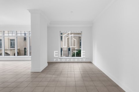 Appartamento in affitto a Dubai Marina, Dubai, EAU 3 camere da letto, 216 mq. № 681727 - foto 24