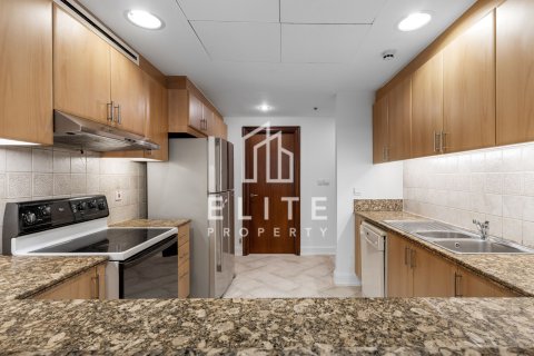 Appartamento in affitto a Dubai Marina, Dubai, EAU 3 camere da letto, 216 mq. № 681727 - foto 23