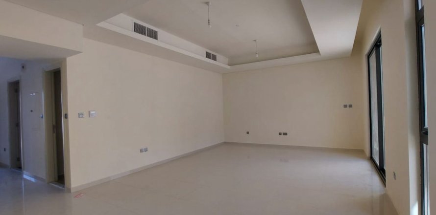 Dubai、UAEにあるタウンハウス 3ベッドルーム、174.7 m2 No708239