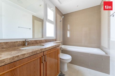 Řadový dům v Dubai, SAE 3 ložnice, 258.2 m² Č.: 721695 - fotografie 10