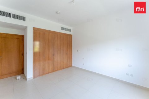 Řadový dům v Dubai, SAE 3 ložnice, 258.2 m² Č.: 721695 - fotografie 18