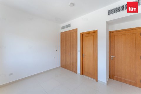 Řadový dům v Dubai, SAE 3 ložnice, 258.2 m² Č.: 721695 - fotografie 3