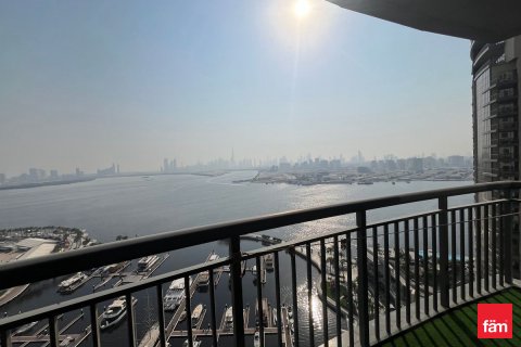 Apartament în Dubai, EAU 3 dormitoare, 199.7 mp.  №721693
